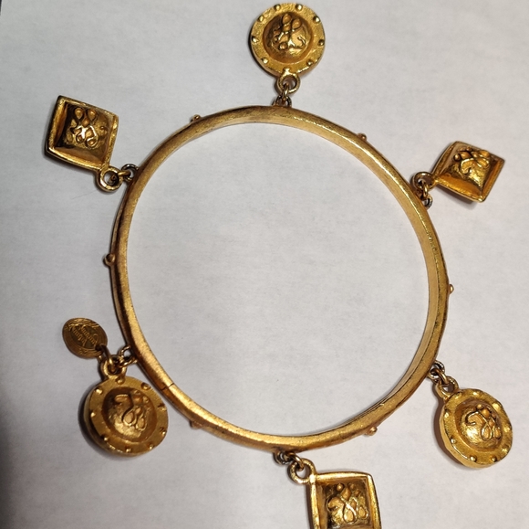 Vintage 80s Designer Ines de la Fressange Logo Charms Bracelet - Picture 12 of 16